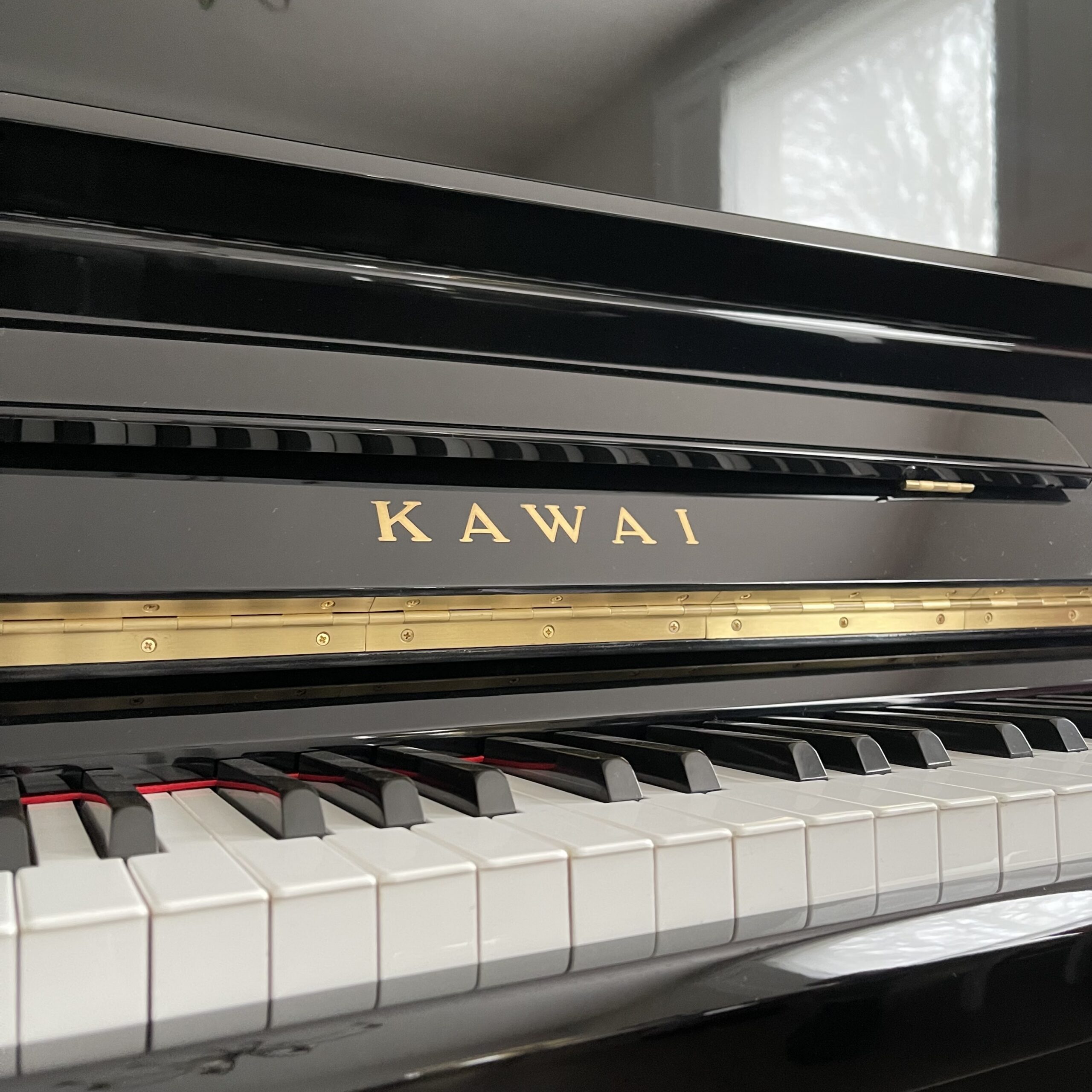 Kawai BL-31 Upright Piano - Image 2