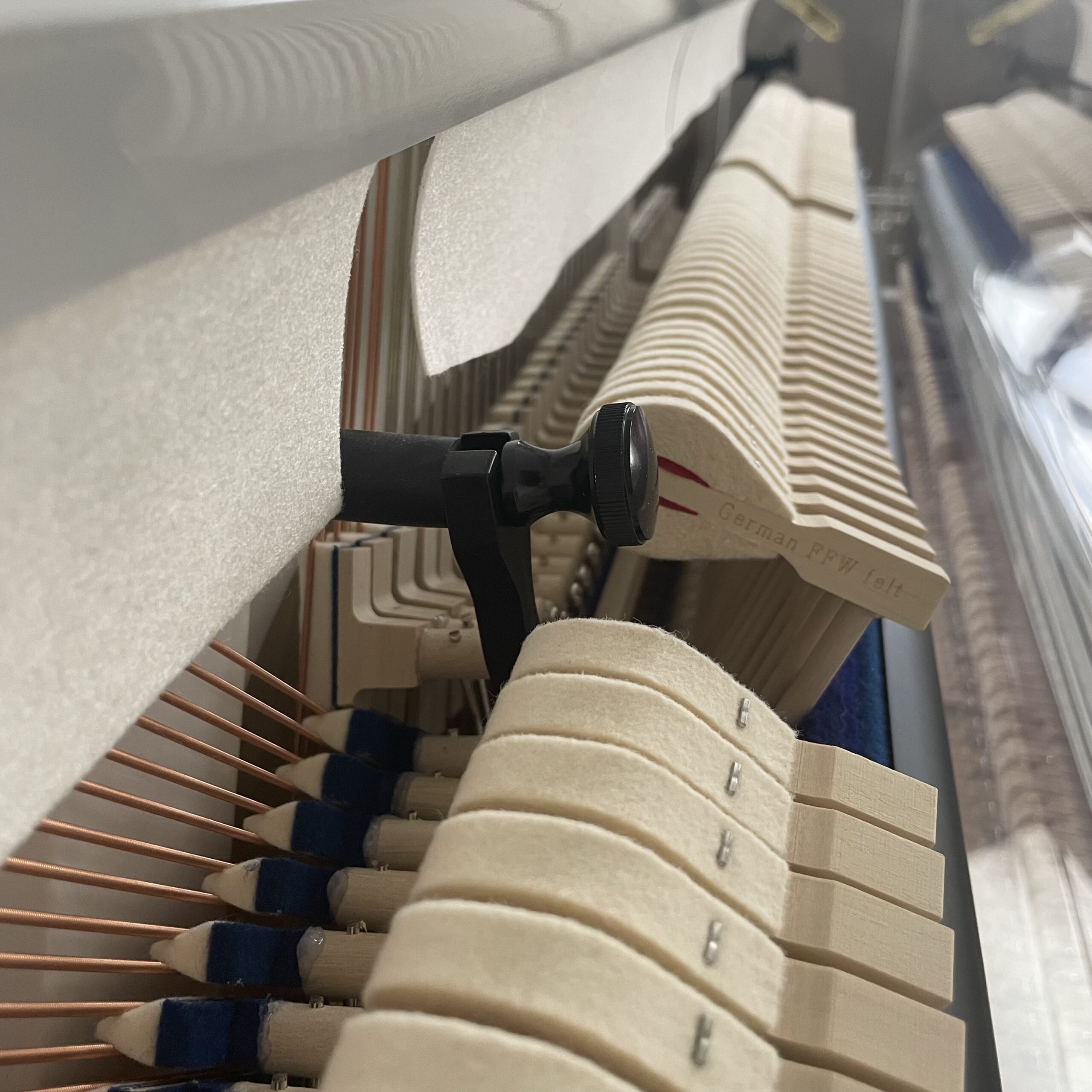 A Steinhoven SU-123 Crystal Upright Piano - Image 4