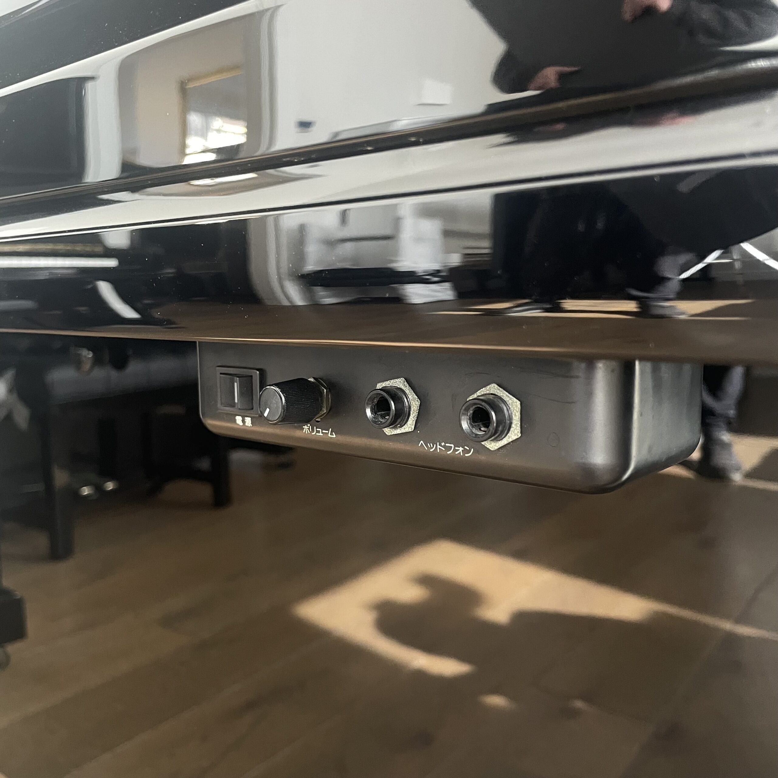 A Yamaha YU1 Silent Upright Piano - Image 8