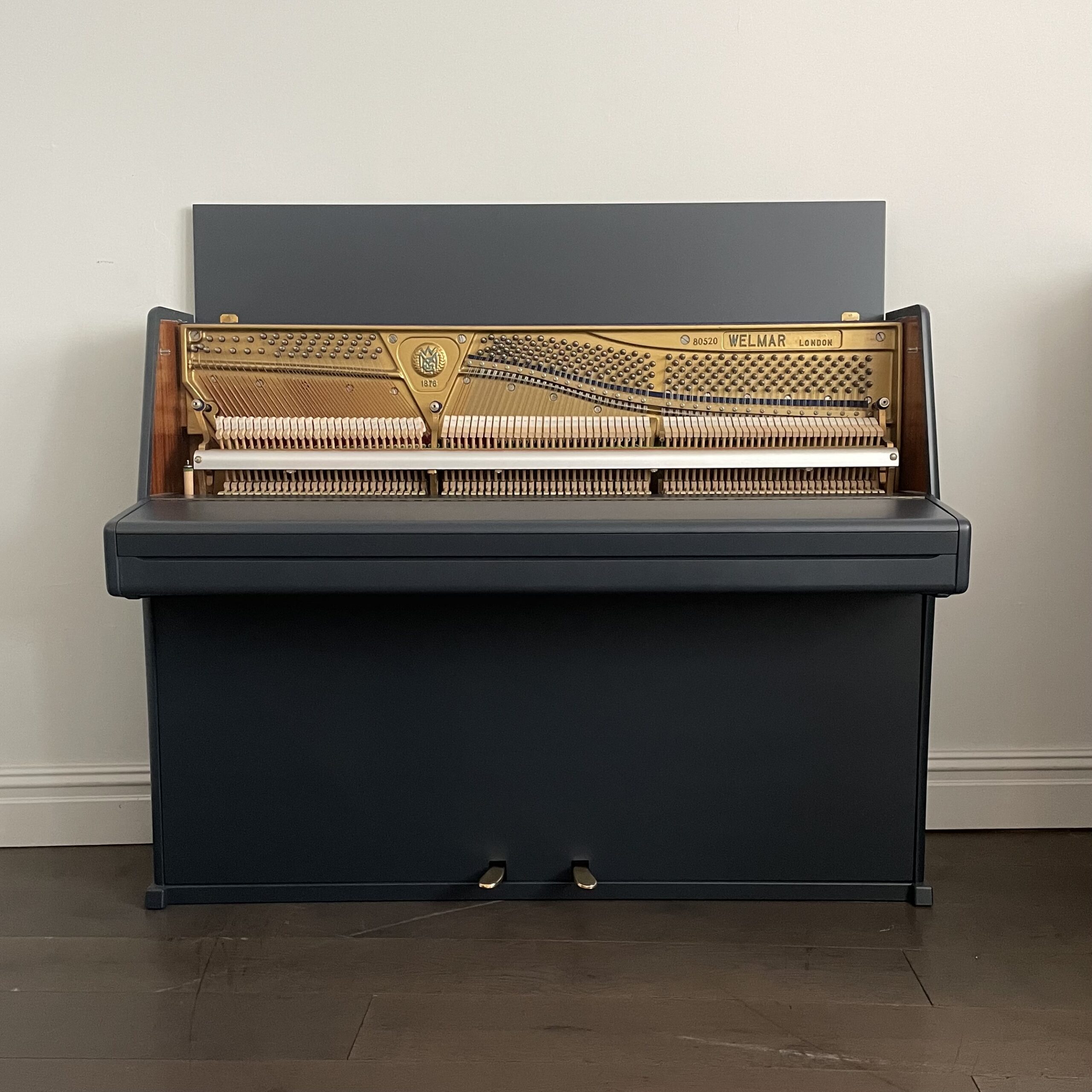 A Welmar Painted Upright Piano - Image 3