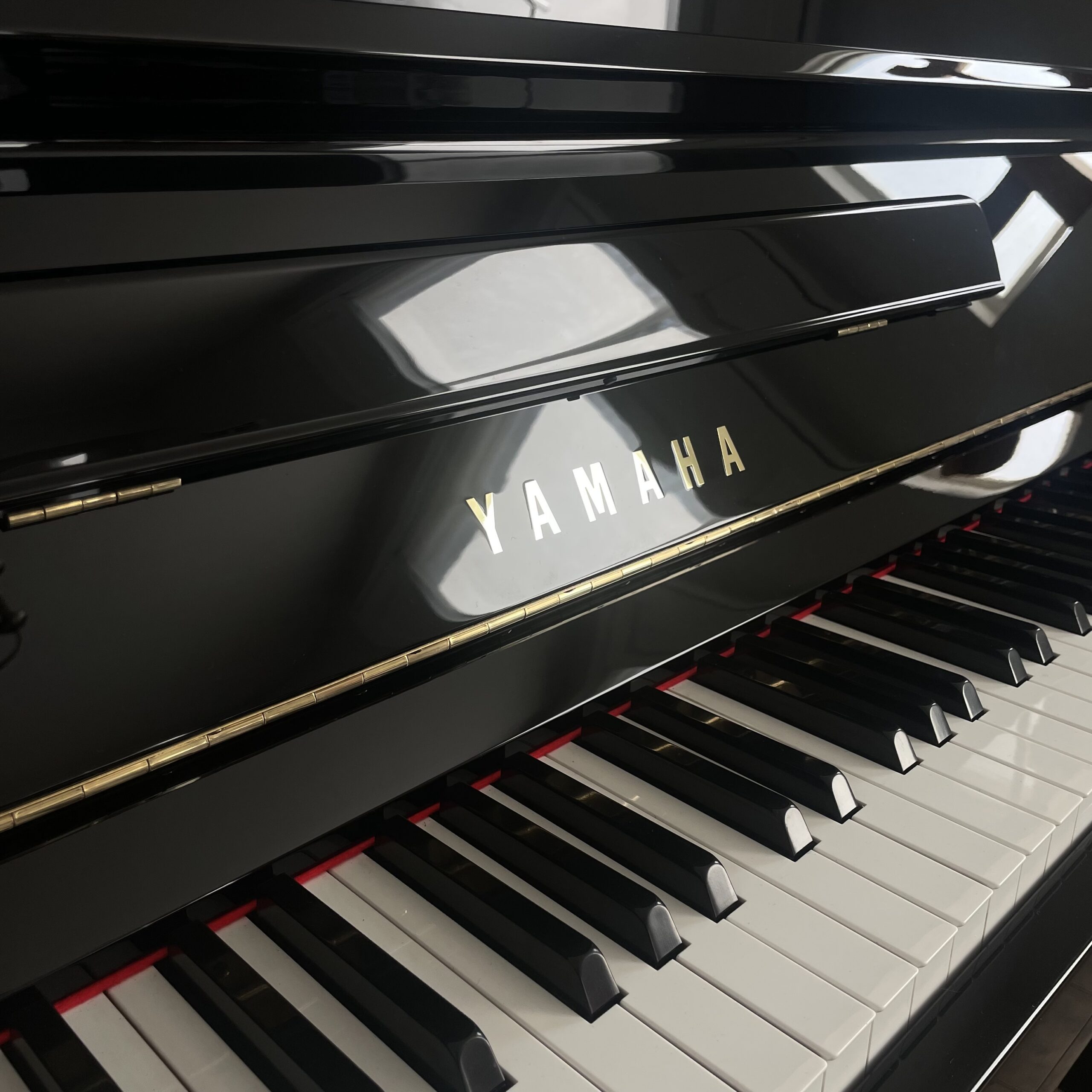 A Yamaha YU1 Silent Upright Piano - Image 5