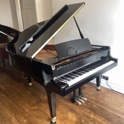 A Kawai GL50 Grand Piano