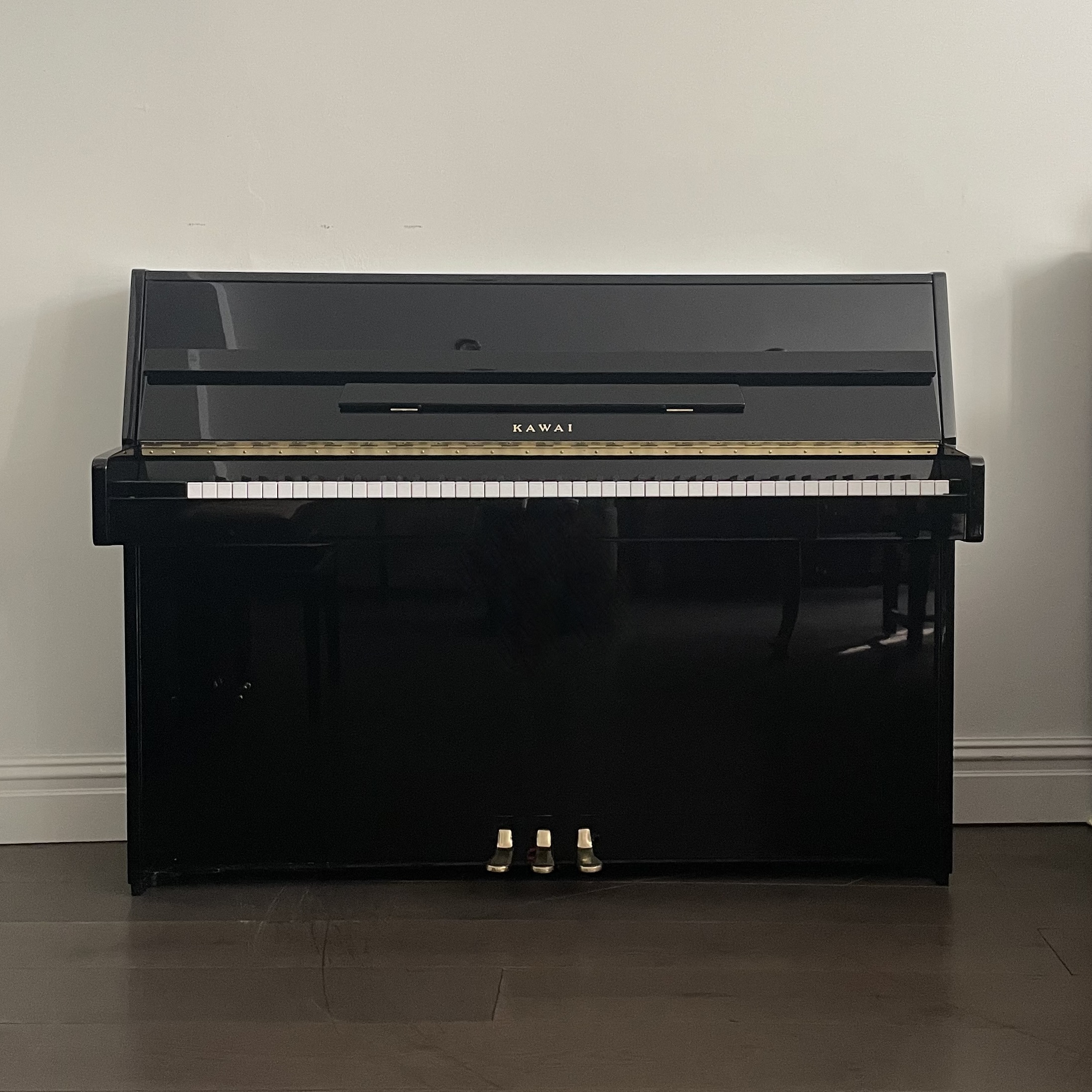 Kawai KX-10 Upright Piano