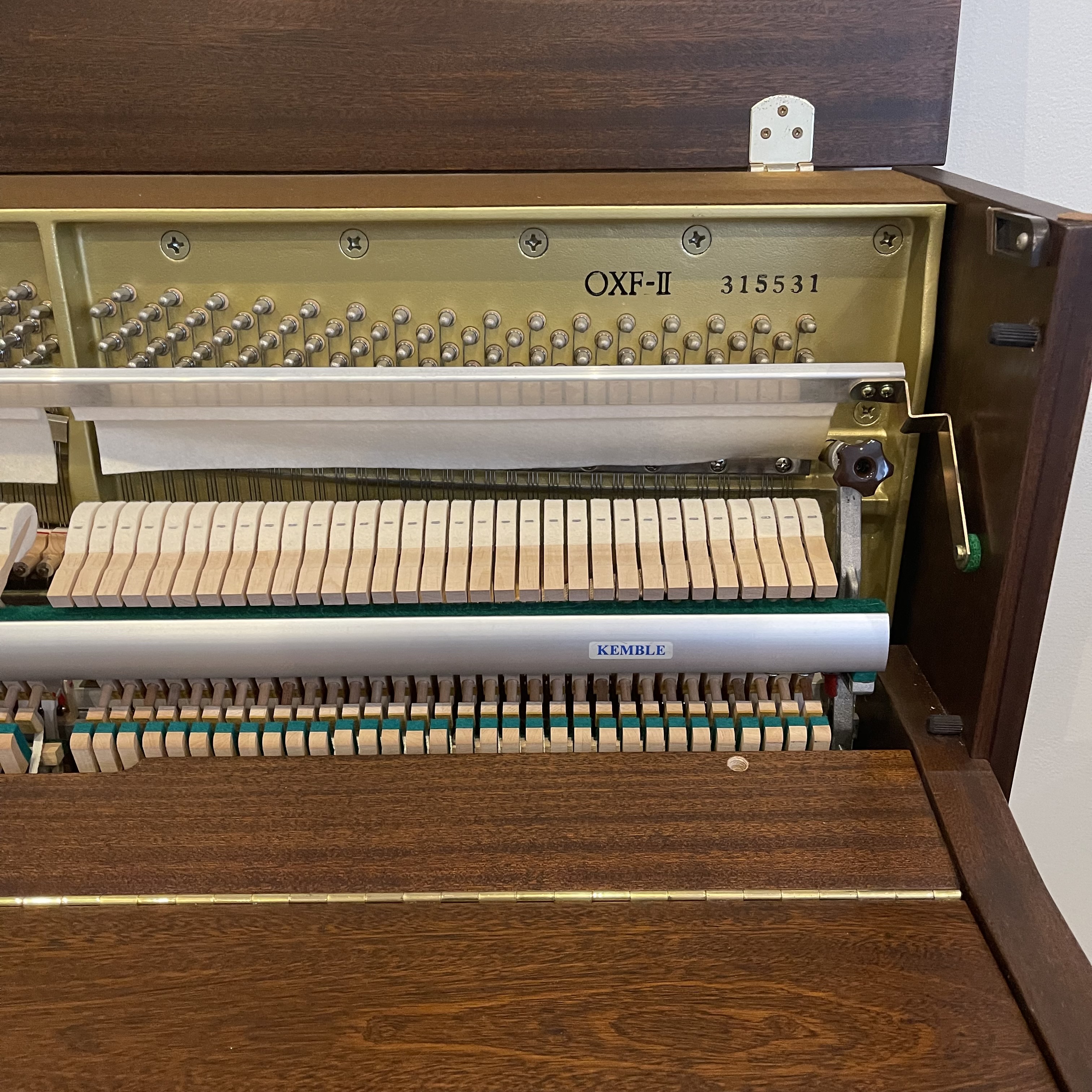 A Kemble Oxford II Upright Piano - Image 4